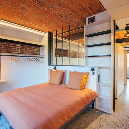 Les Camuches De La Fonderie Апартаменты