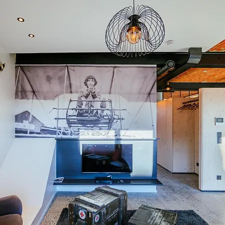 Les Camuches De La Fonderie *