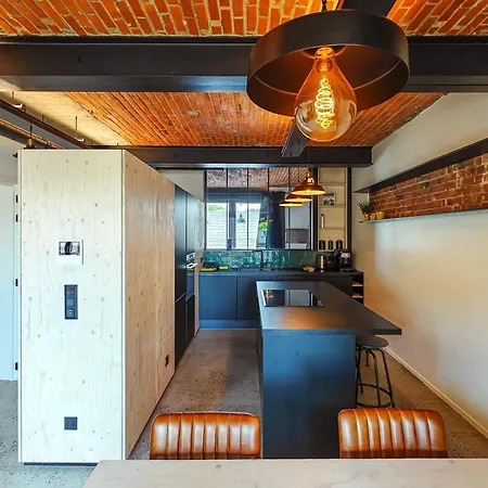 Les Camuches De La Fonderie Апартаменты